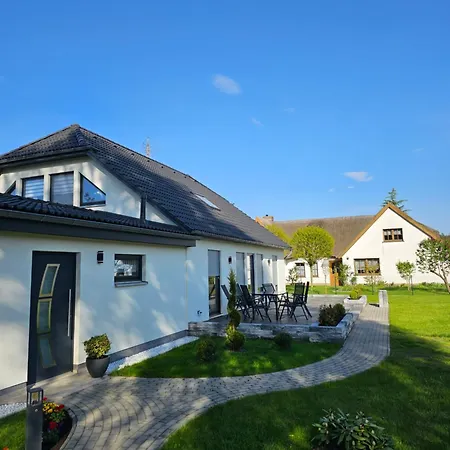 Apartment Haus Am Bodden